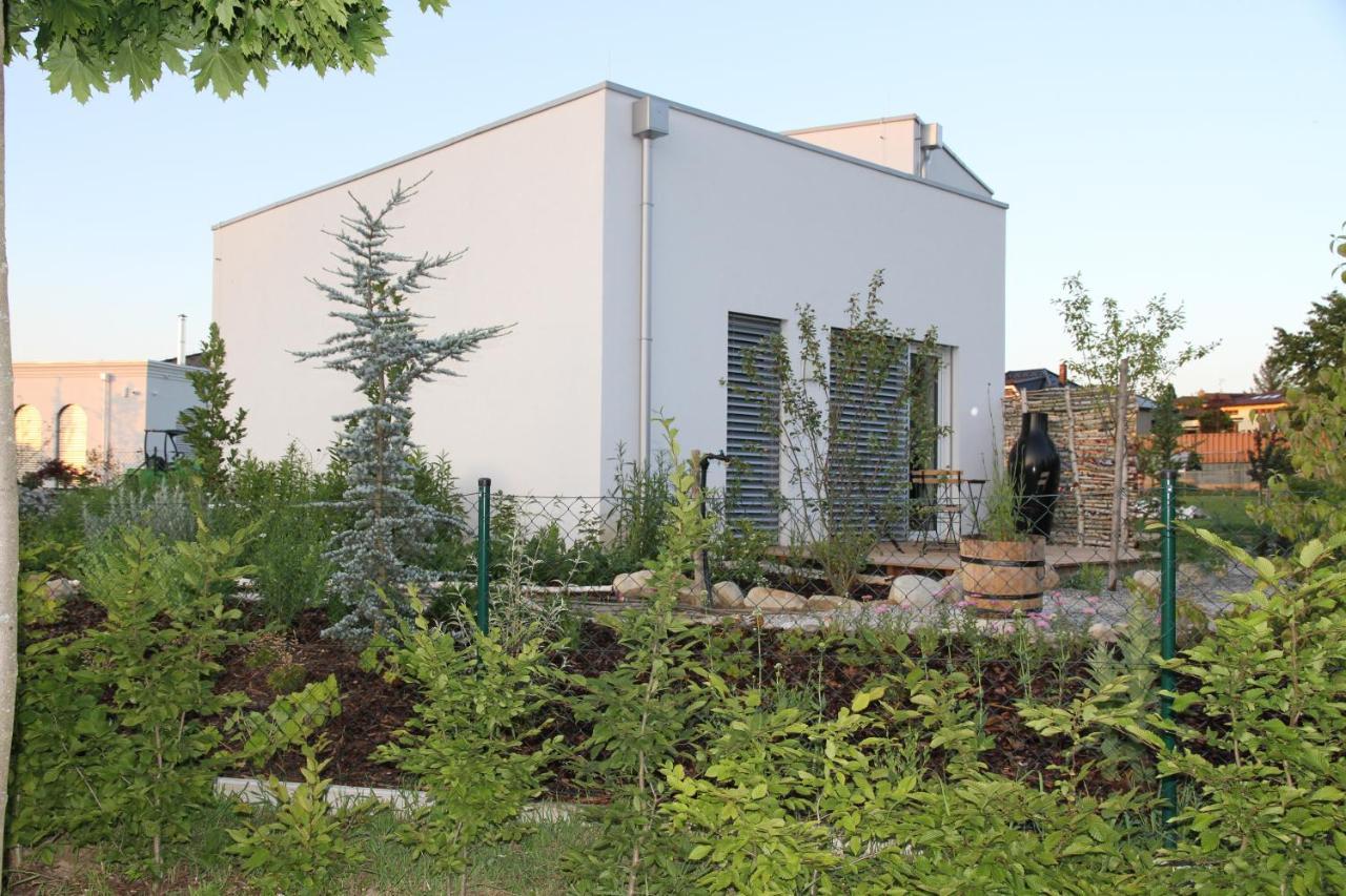 Apartmany Hluboka Nad Vltavou S Vyhledem Na Zamek ภายนอก รูปภาพ