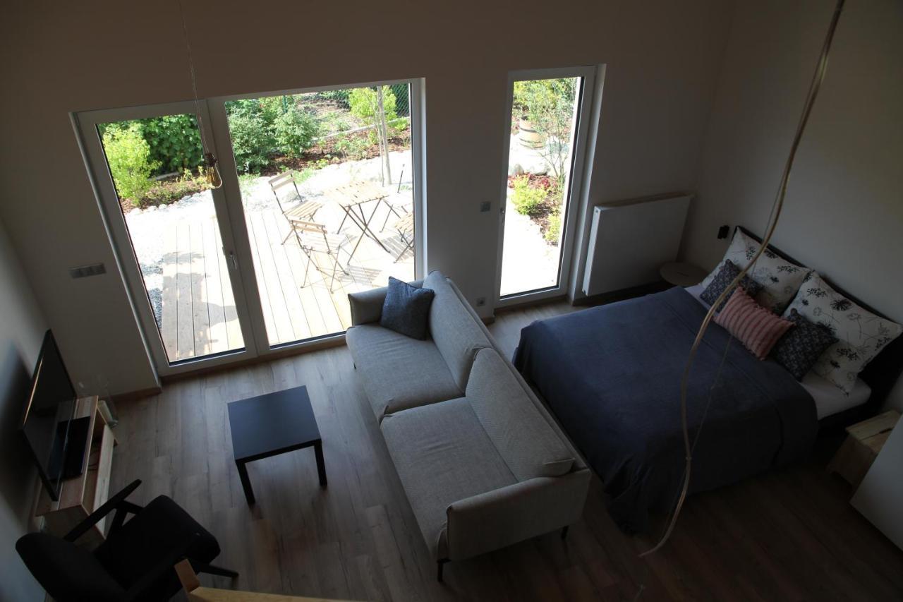 Apartmany Hluboka Nad Vltavou S Vyhledem Na Zamek ภายนอก รูปภาพ