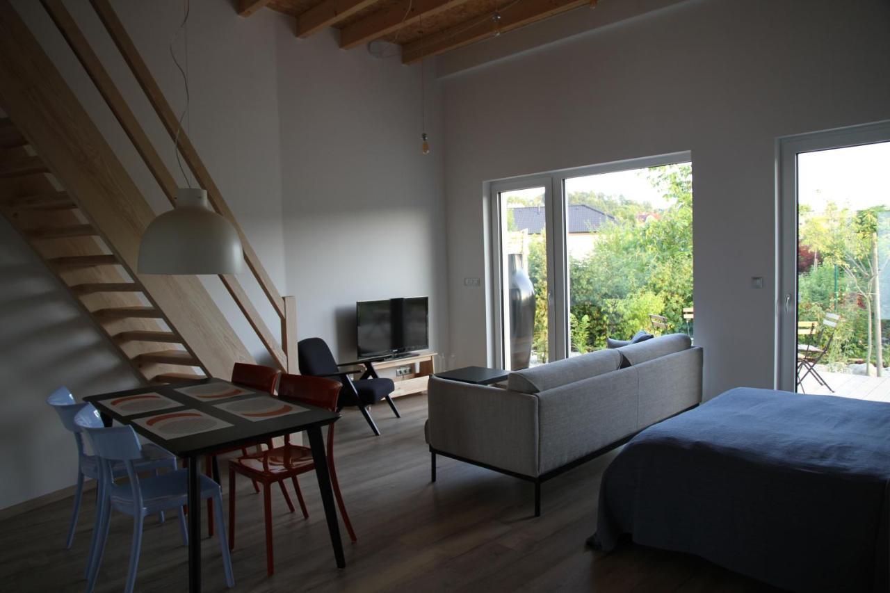 Apartmany Hluboka Nad Vltavou S Vyhledem Na Zamek ภายนอก รูปภาพ