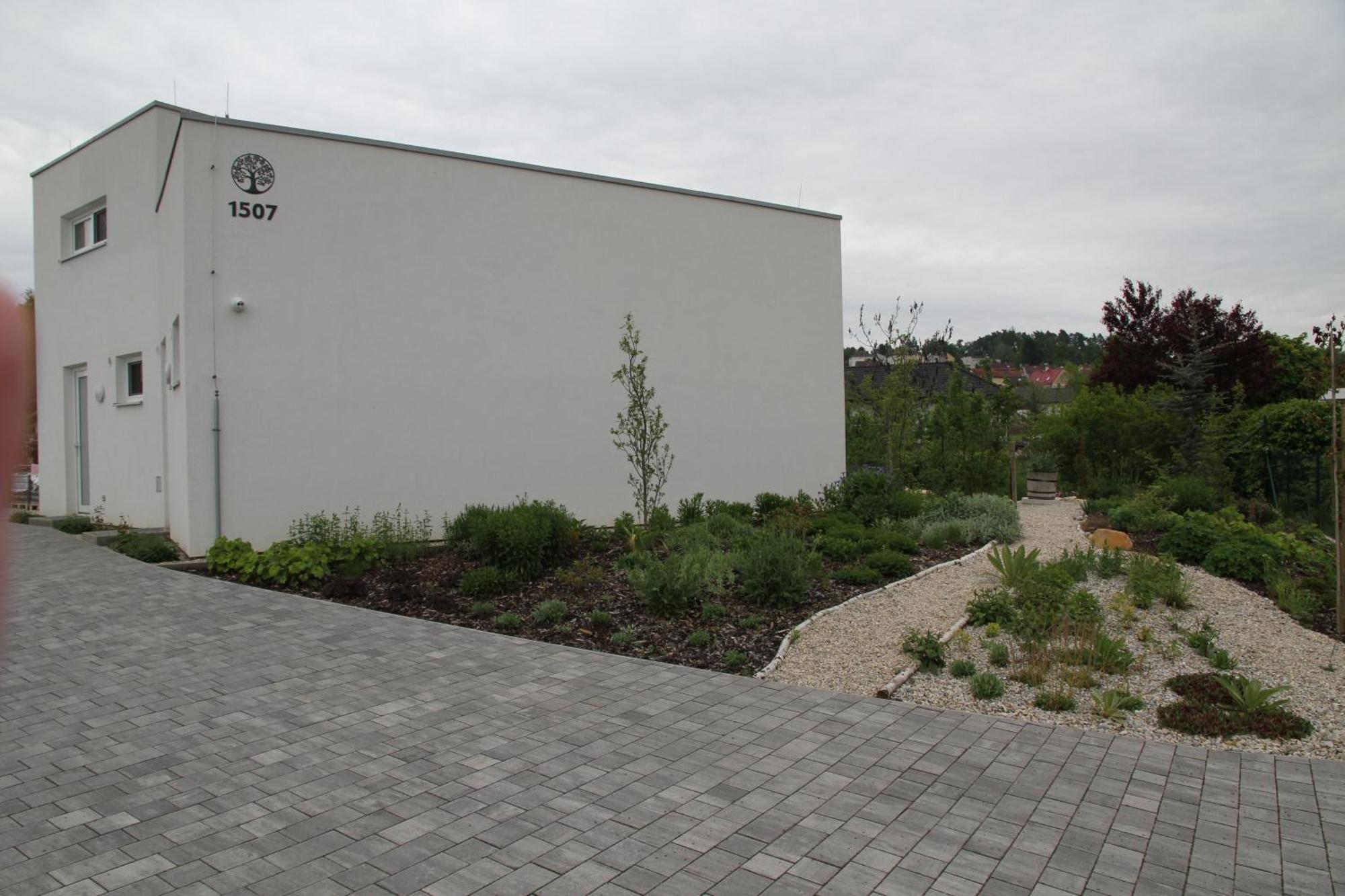 Apartmany Hluboka Nad Vltavou S Vyhledem Na Zamek ภายนอก รูปภาพ